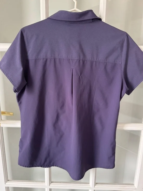 Salomon Women's Navy Blue Hiking Shirt XL  Excellent Condition - Performance Tee - Picture 4 of 8